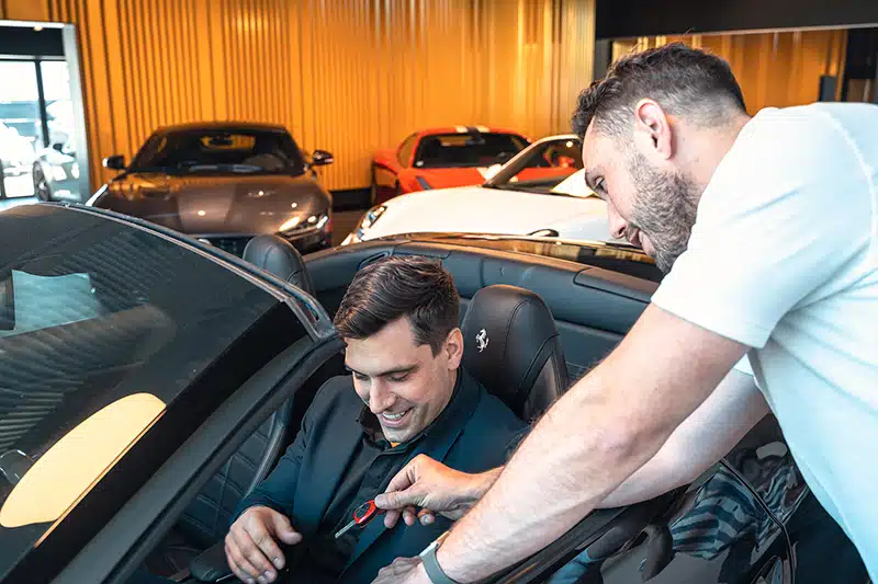 angele automobiles essai voiture porsche clé