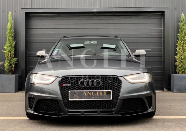 AUDI RS4 (4E GENERATION) AVANT – Image 9
