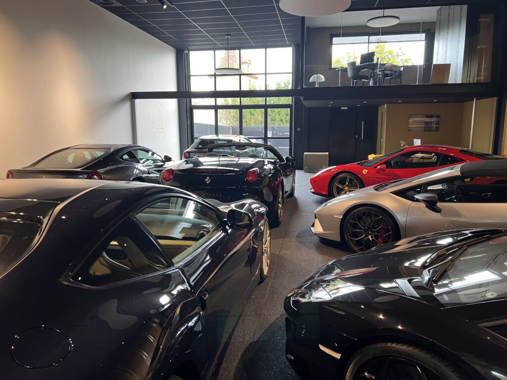 FERRARI TOULOUSE SHOWROOM ANGELE AUTOMOBILES