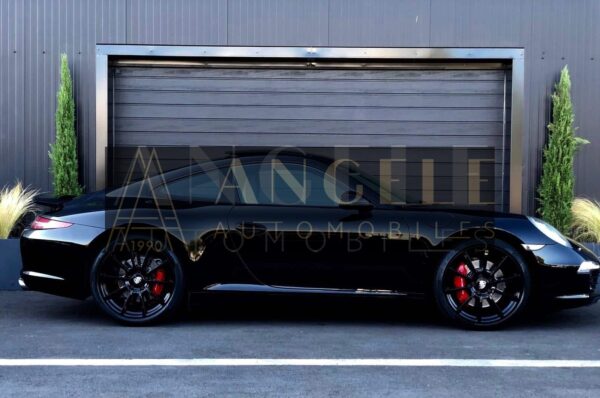 LAND ROVER DEFENDER – Image 12