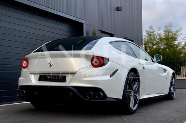 FERRARI FF – Image 5