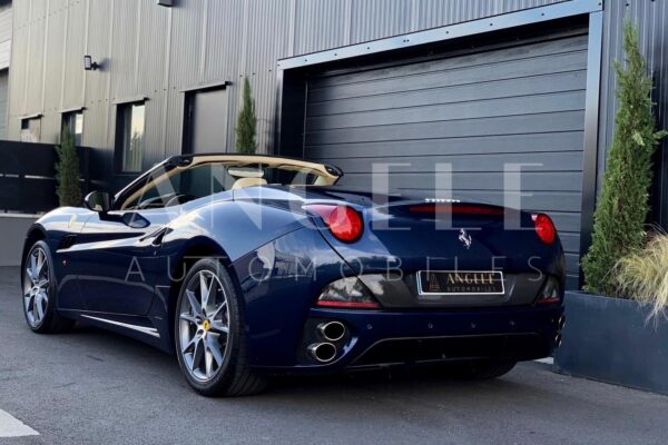 FERRARI CALIFORNIA BLU MIRABEAU – Image 11