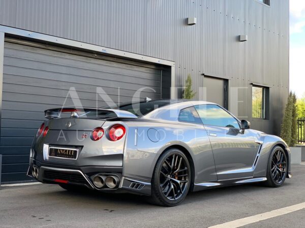NISSAN GT-R – Image 3