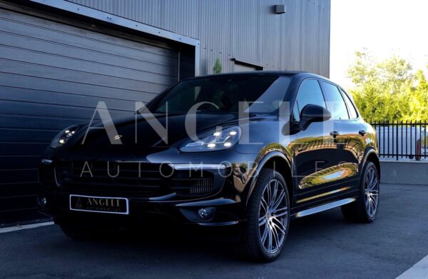 PORSCHE CAYENNE 2
