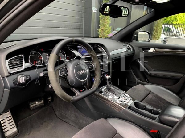 AUDI RS4 (4E GENERATION) AVANT – Image 4