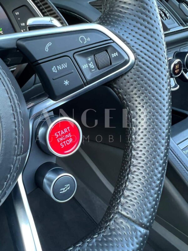 AUDI R8 V10 – Image 15