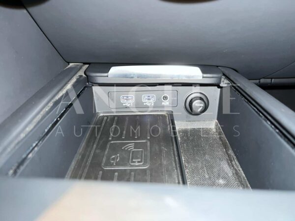 AUDI R8 V10 – Image 13