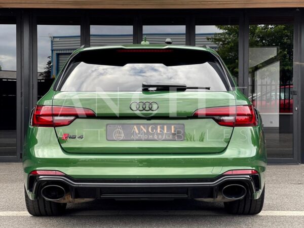 AUDI RS4 V – Image 16