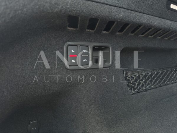 AUDI RSQ8 – Image 17