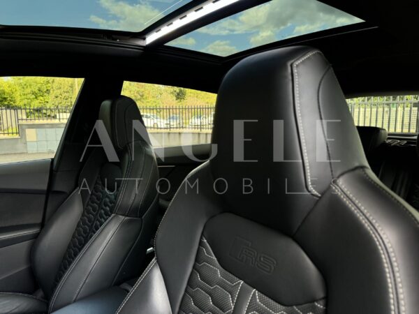 AUDI RSQ8 – Image 21