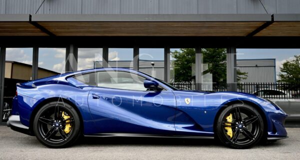 FERRARI 812 – Image 8