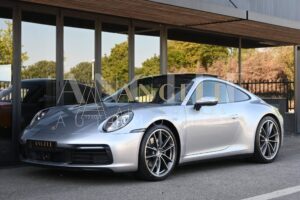 PORSCHE 992 4S