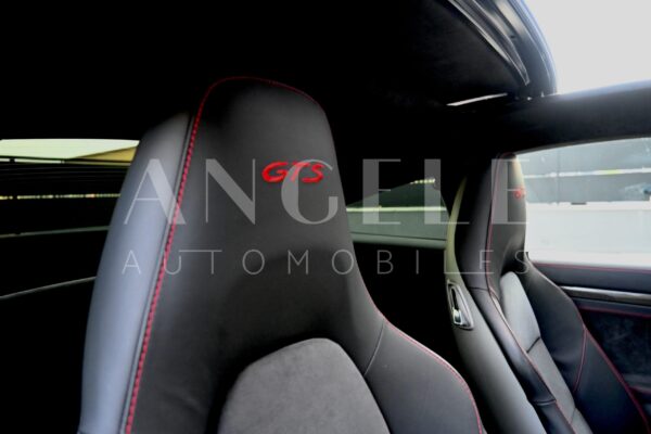 PORSCHE 911 CARRERA 4 GTS – Image 6
