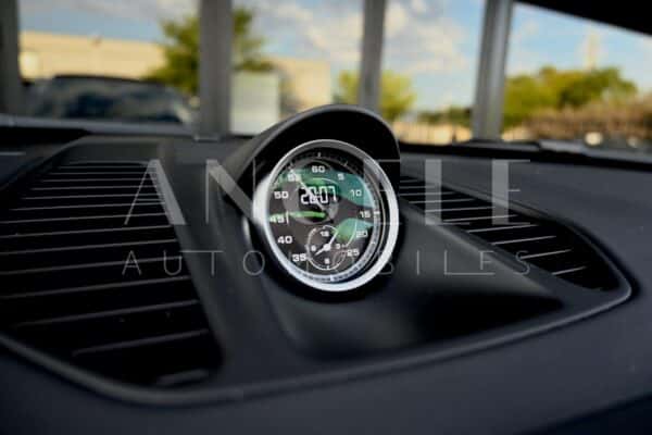 PORSCHE 911 CARRERA 4 GTS – Image 13