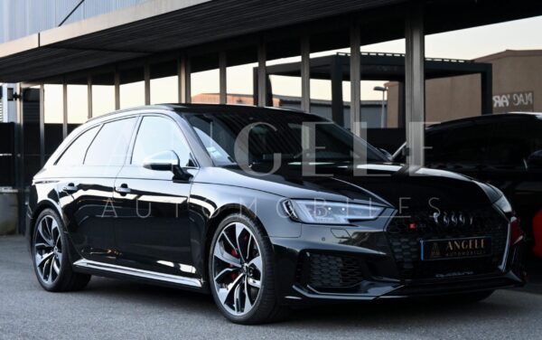 AUDI RS4 – Image 17