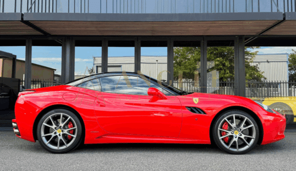 FERRARI CALIFORNIA ROSSO SCUDERIA TOULOUSE ANGELE AUTOMOBILES