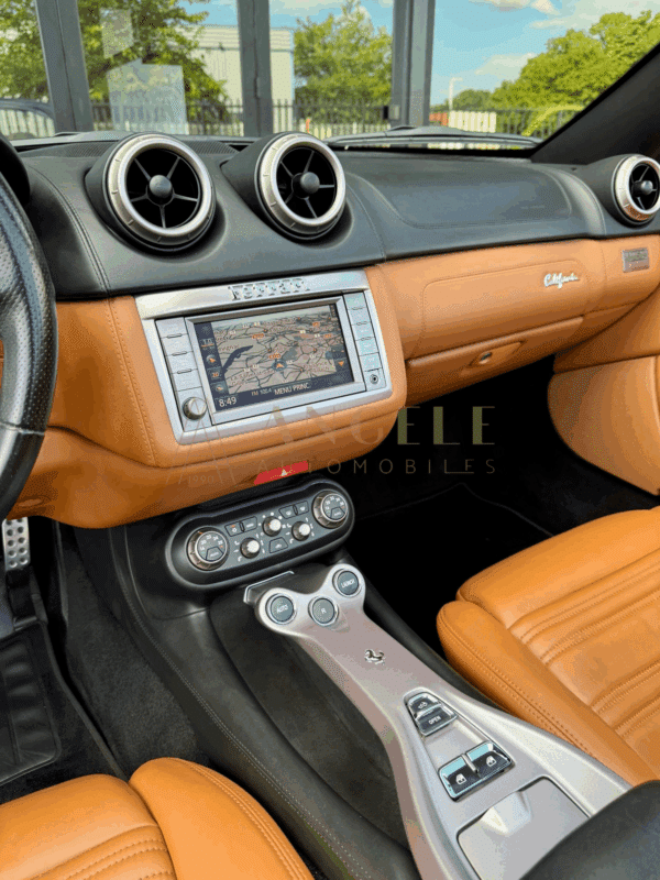 FERRARI CALIFORNIA ROSSO SCUDERIA TOULOUSE ANGELE AUTOMOBILES