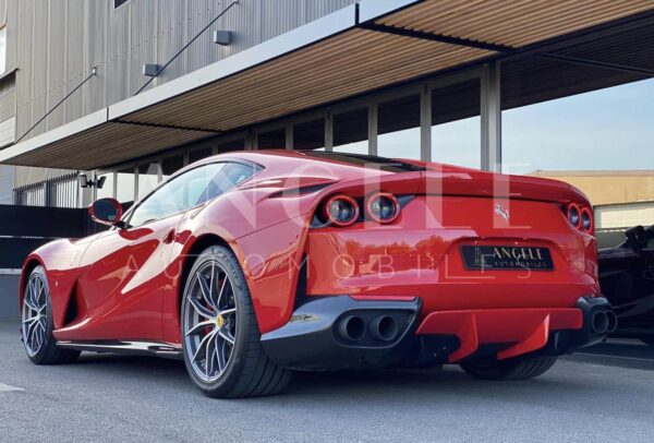 FERRARI 812 SUPERFAST – Image 11