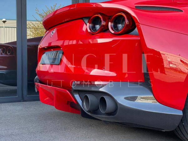 FERRARI 812 SUPERFAST – Image 4
