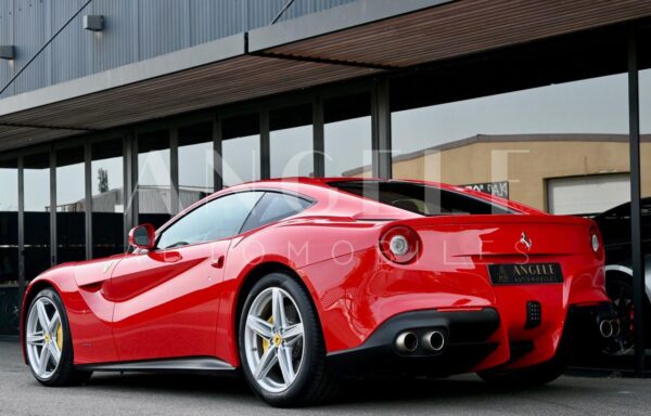 FERRARI F12 BERLINETTA ROSSO CORSA – Image 16