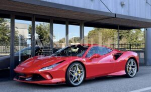FERRARI F8 TRIBUTO