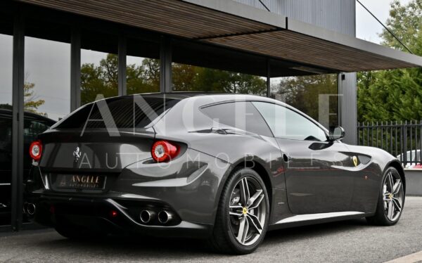 FERRARI FF – Image 12