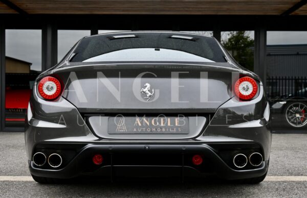 FERRARI FF – Image 9