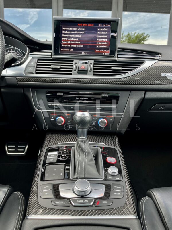AUDI RS6 AVANT PERFORMANCE – Image 9