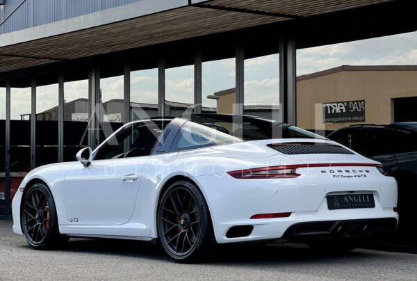 PORSCHE 911 TARGA 4 GTS – Image 14