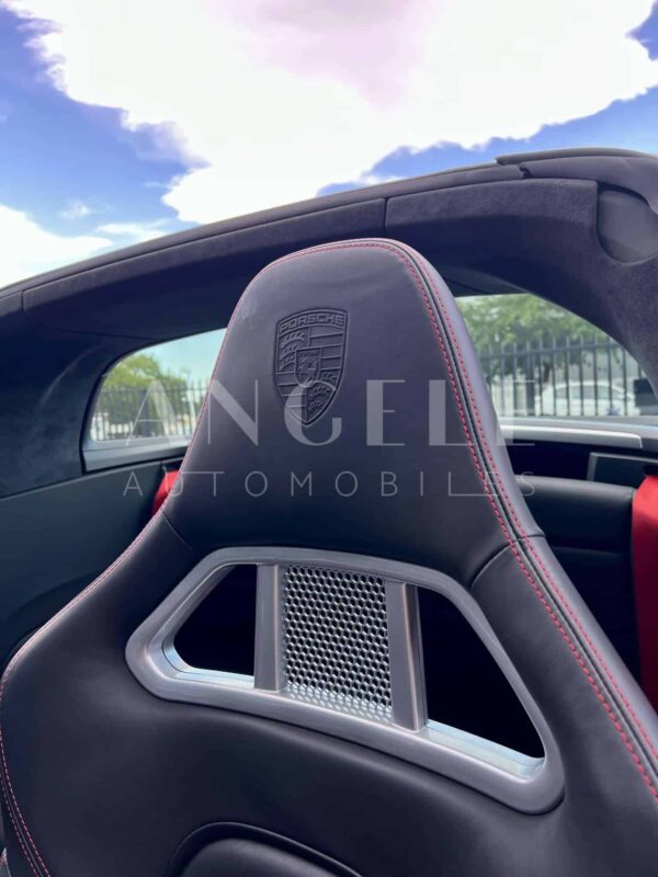 PORSCHE 911 TARGA 4 GTS – Image 6