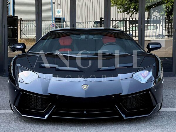 LAMBORGHINI AVENTADOR – Image 2