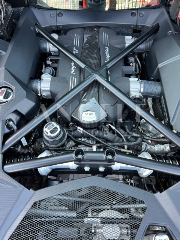 LAMBORGHINI AVENTADOR – Image 15