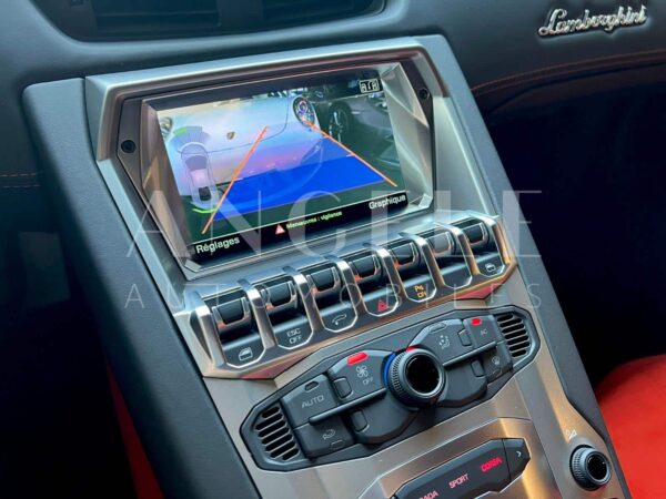 LAMBORGHINI AVENTADOR – Image 11