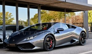 LAMBORGHINI HURACAN