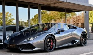 LAMBORGHINI HURACAN