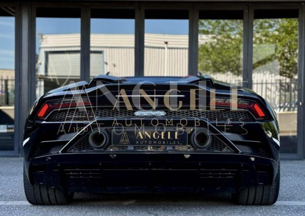 LAMBORGHINI HURACAN EVO – Image 19