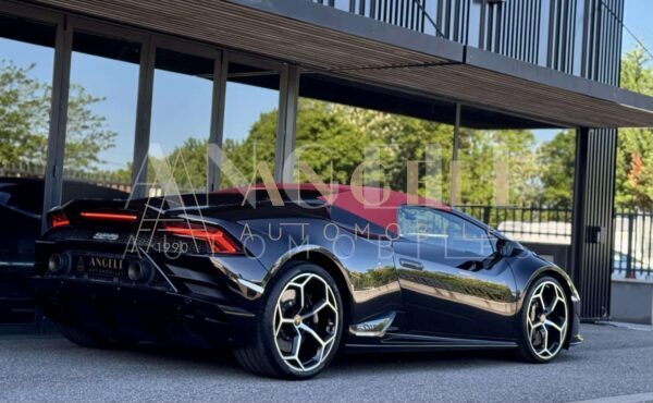 LAMBORGHINI HURACAN EVO – Image 11