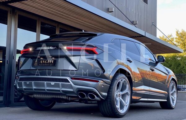 LAMBORGHINI URUS – Image 10