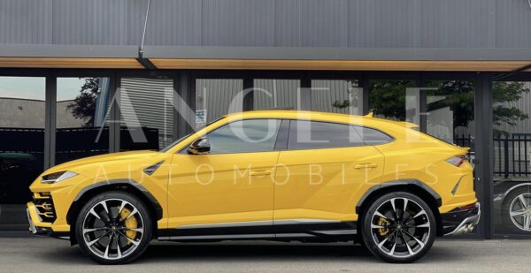 LAMBORGHINI URUS – Image 19