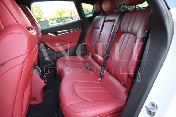 MASERATI LEVANTE S – Image 16