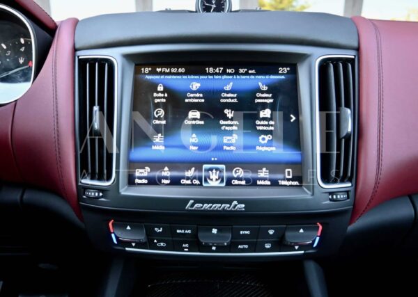 MASERATI LEVANTE S – Image 9