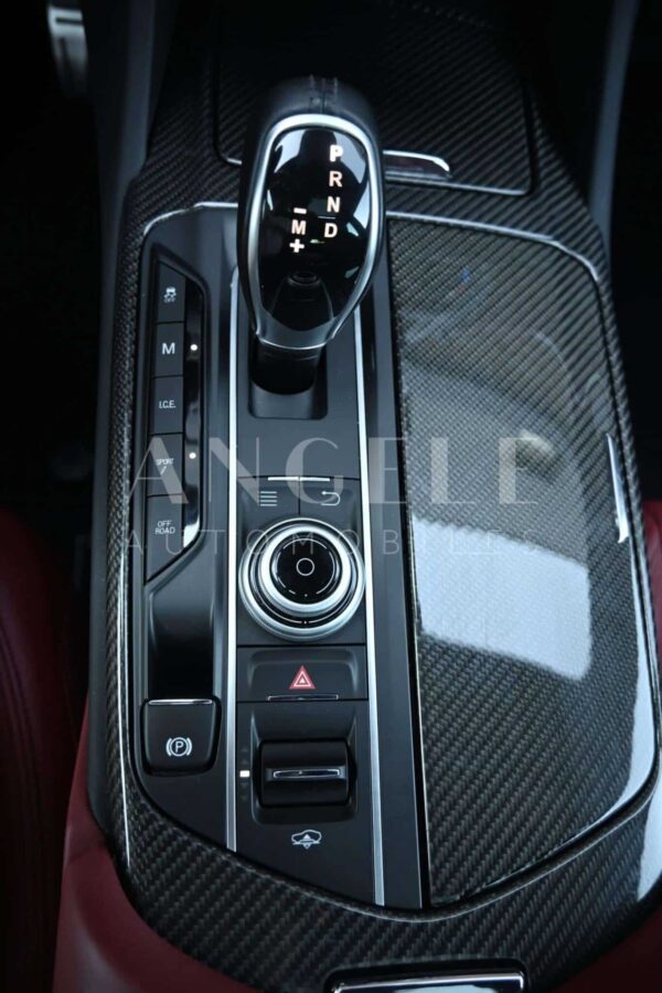 MASERATI LEVANTE S – Image 10