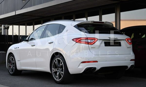 MASERATI LEVANTE S – Image 15