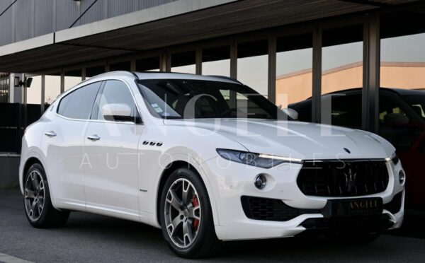MASERATI LEVANTE S – Image 2