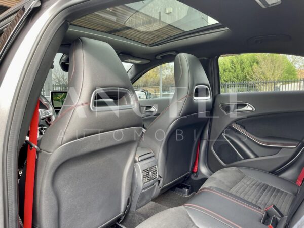 MERCEDES CLASSE A III – Image 15