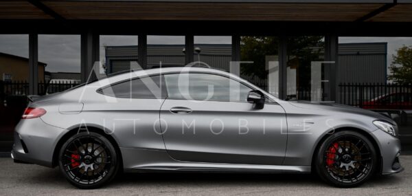 MERCEDES C 63 AMG S – Image 15