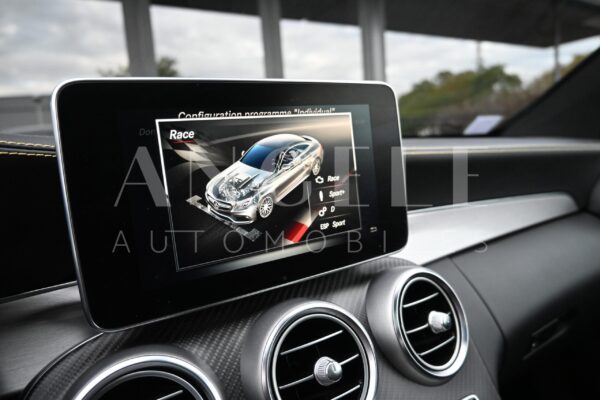 MERCEDES C 63 AMG S – Image 16