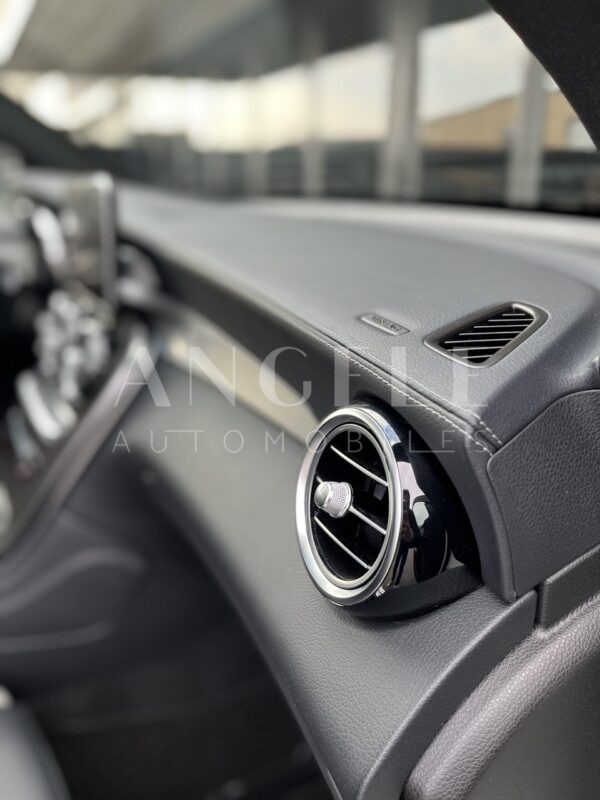 MERCEDES GLC 63 S – Image 11