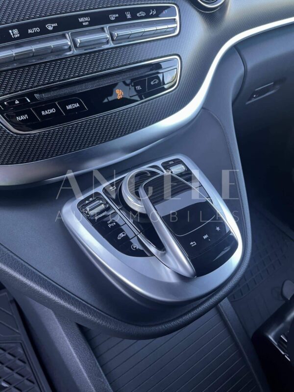 MERCEDES V300 – Image 11