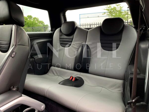MINI JOHN COOPER WORKS – Image 8